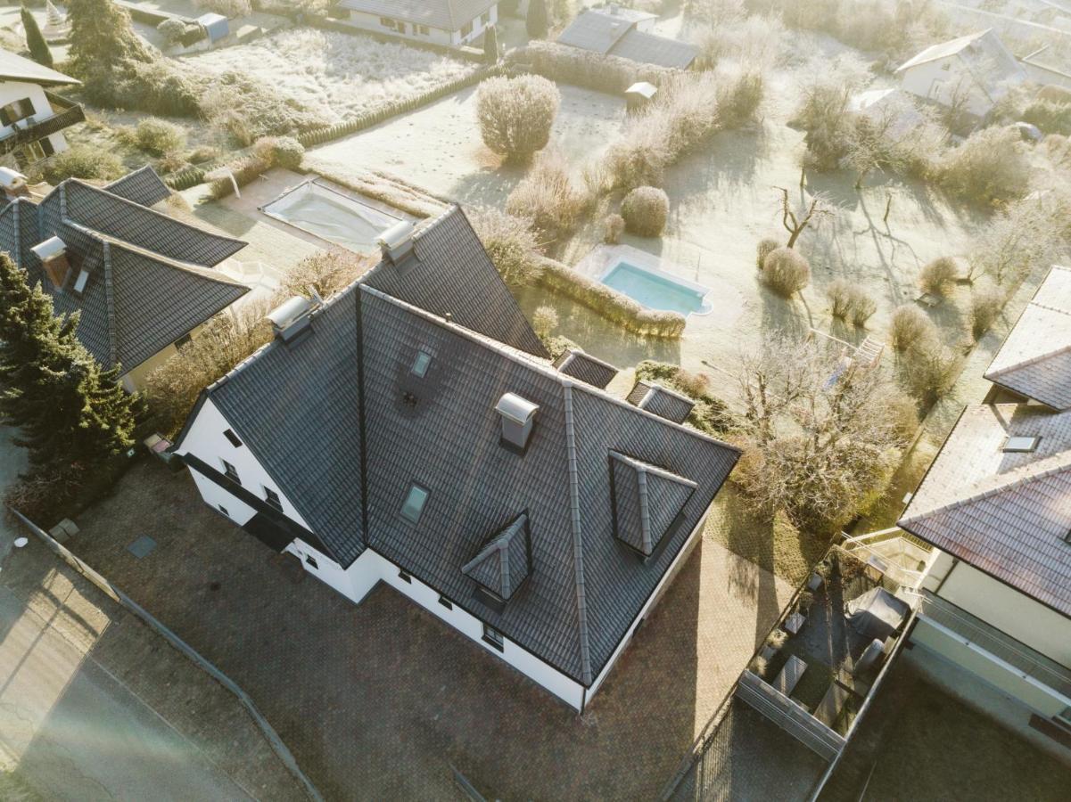 Haus Aussicht - Ferienwohnungen Velden Velden am Wörthersee Zewnętrze zdjęcie