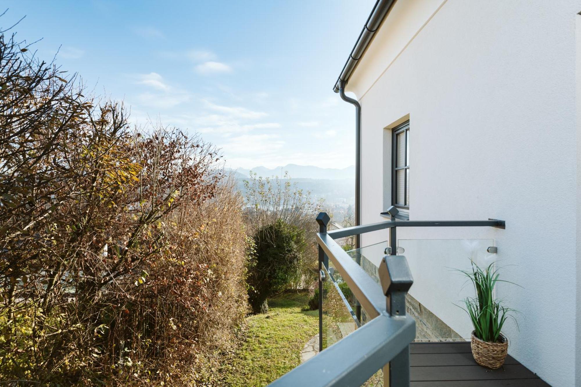 Haus Aussicht - Ferienwohnungen Velden Velden am Wörthersee Pokój zdjęcie